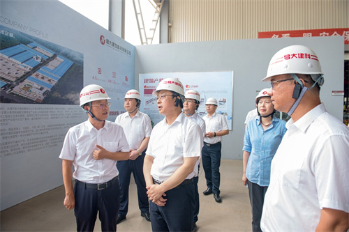 市委書記劉運(yùn)來集團(tuán)調(diào)研 集團(tuán)董事長徐鵬強(qiáng)、總裁朱九洲陪同